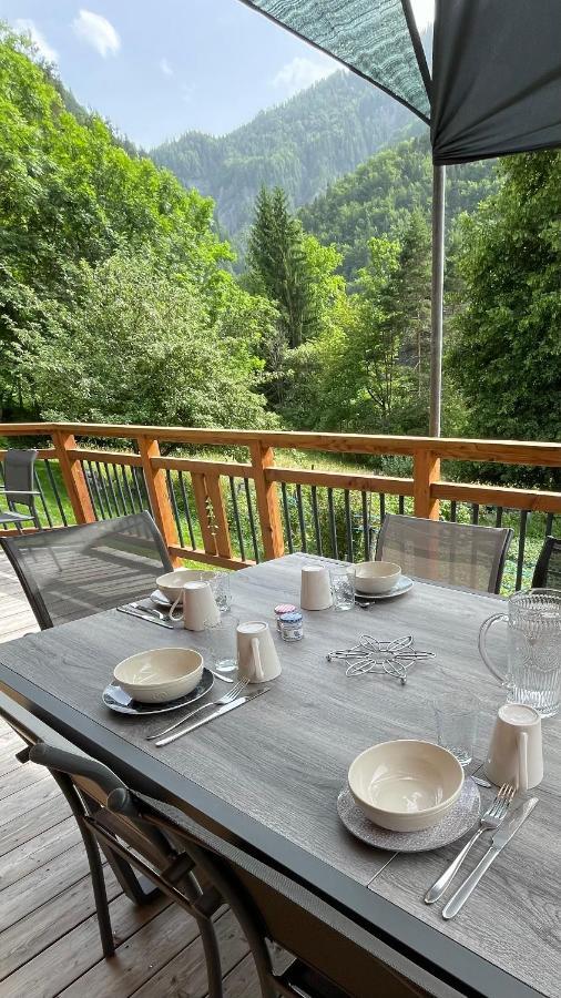 Bed & Breakfast D'hotes Les D'elsa Albiez-Montrond