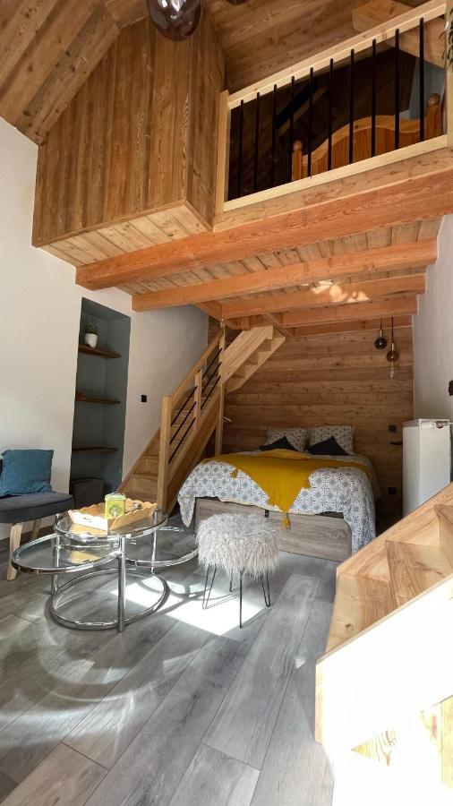 D'hotes Les D'elsa Albiez-Montrond