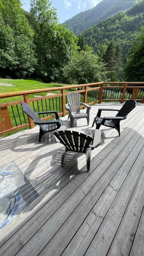 Bed & Breakfast D'hotes Les D'elsa Albiez-Montrond